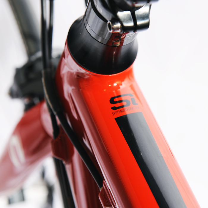 全国対応】おすすめ中古商品 Cannondale 2012モデル CAAD10 ULTEGRA